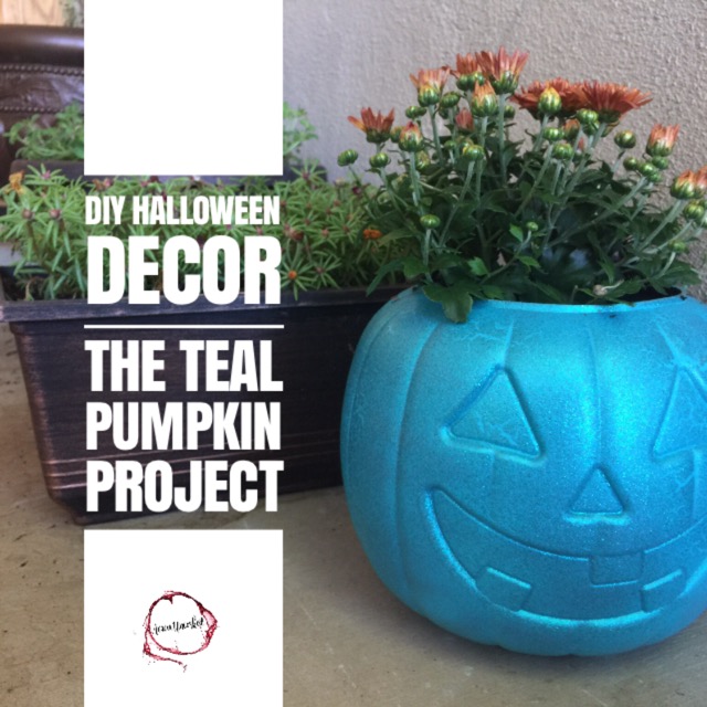 diy-halloween-decor-teal-pumpkin-project